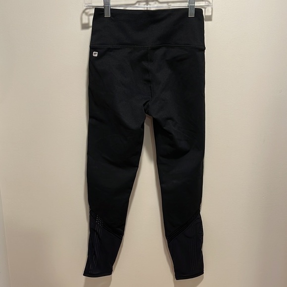 Fabletics Black High Waisted Leggings XS Sheer Side Stripes Pilates Yoga Run - Picture 5 of 8